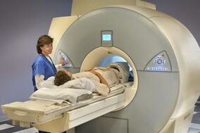 Resonancia magnética para diagnosticar la osteocondrosis lumbar