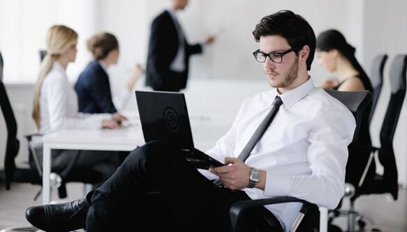 El trabajo sedentario como causa de osteocondrosis lumbar